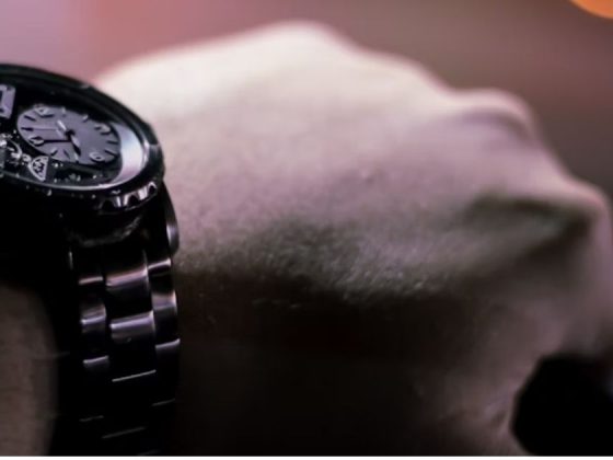Top 5 Affordable Watches Under $200 That Look Luxurious