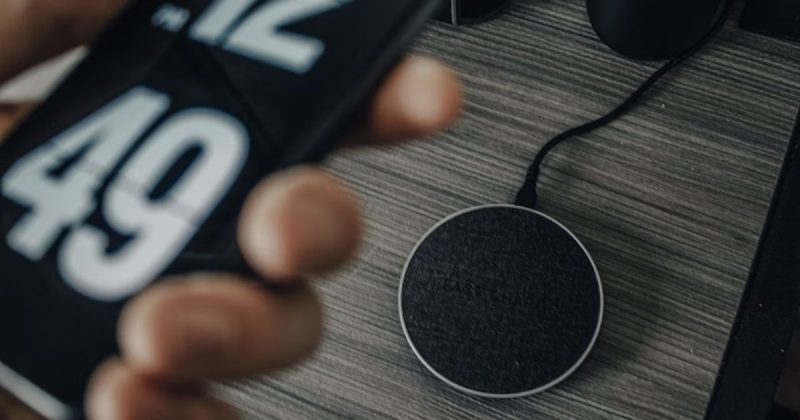 Top 5 Wireless Chargers of 2025: Fast, Smart & Stylish