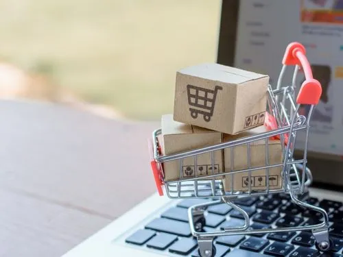 Best Online Marketplaces for Budget Fashion in 2025