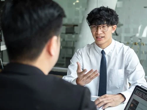 Stunning Outfits for Job Interview in Creative Fields