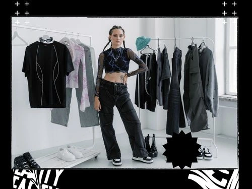 Top Secrets to Style All Black Outfits and Stand Out